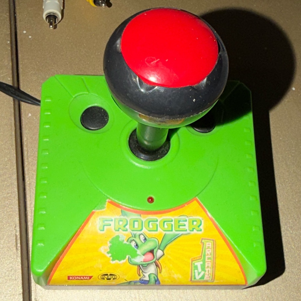 Frogger TV Plug & Play Video Game Joy Stick Used Pre Owned Arcade Style Working.